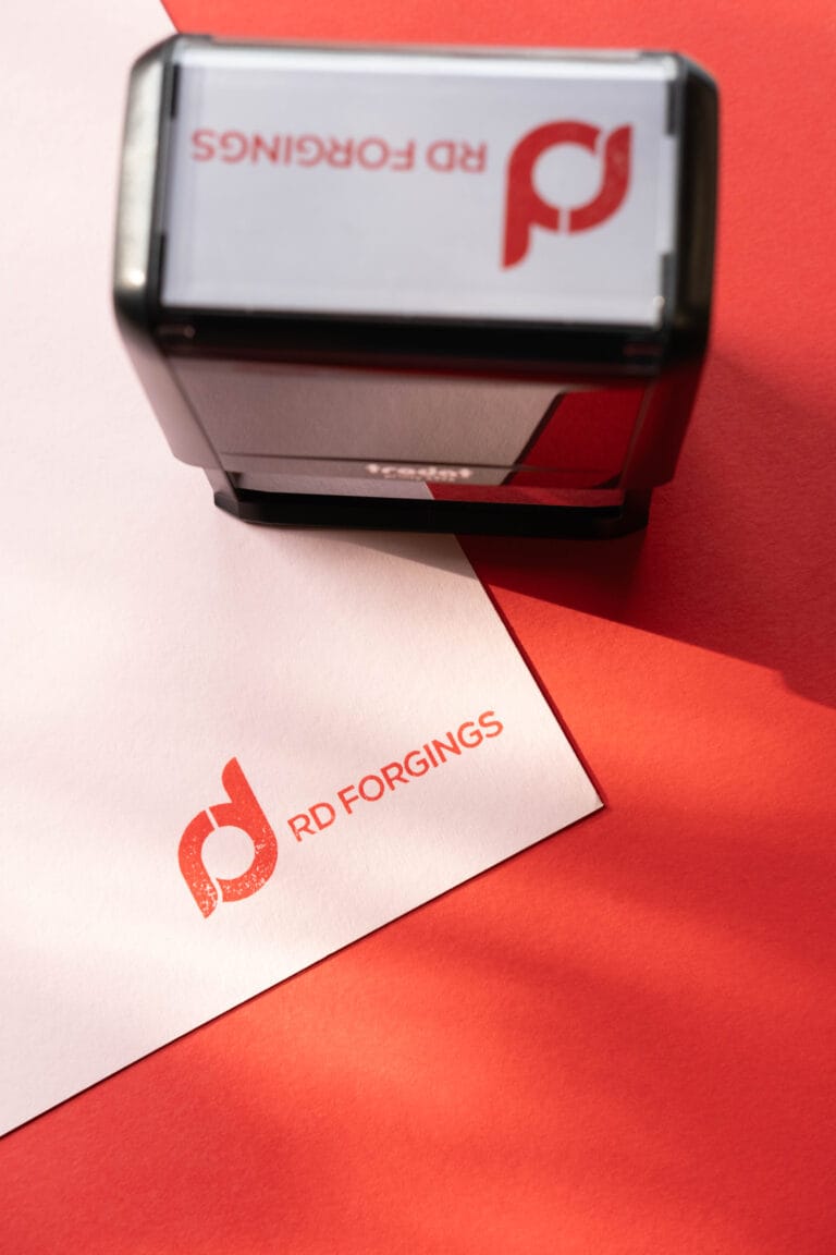 zelfinktende zakelijke bedrijfsstempel met logo